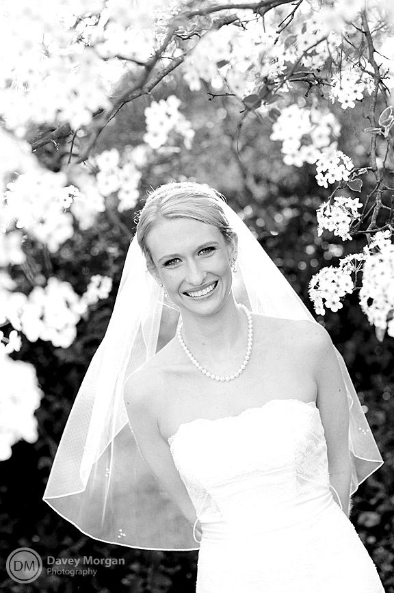 Bride black and white photo | Davey Morgan Photography