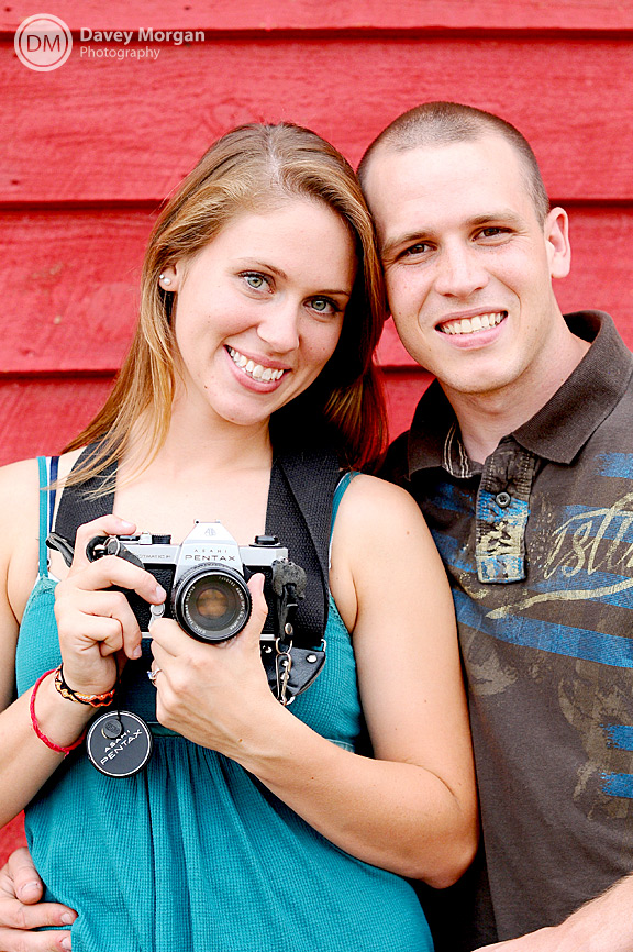 red barn engagement picture of a photographer  | Davey Morgan Photography
